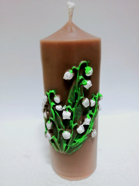 Lumanare Parfumata Model Lăcrămioara cu Pictura și evidențiere 3D